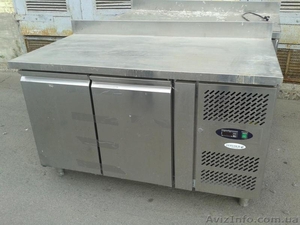 Продам двухдверный холодильный стол Tefcold бу #1322261