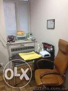 Сдам в аренду кресло парикмахера,  место мастеру маникюра #1326027