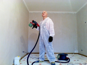 Покраска потолков,  стен,  обоев водоэмульсионной краской,  услуги маляра #1328025