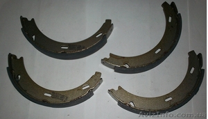 Колодки барабанного тормоза Mercedes C-Class,  CLK,  SLK #1340684
