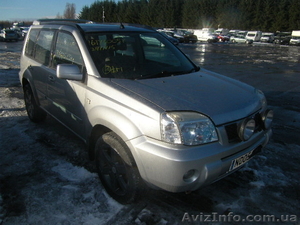 Nissan X-trail запчастини бу запчасти капот бампер фари #1333147