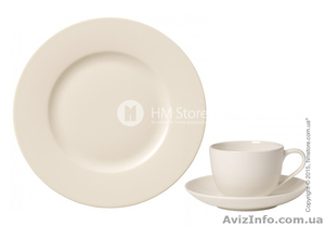 Красивый фарфоровый сервиз,  12 предметов #1351168