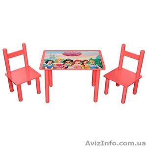 Детский стол и стульчики 