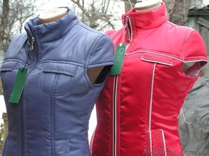 Женская жилетка из плащевки водоотталкивающая  #1352216