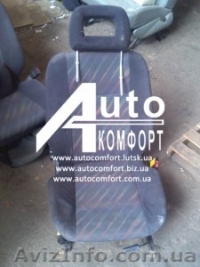 сидения автомобильные не дорогие 3 шт. в одном цвете #1350112