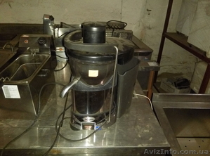 Соковыжималка б/у для твердых овощей и фруктов #1352992