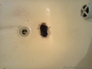 Надоело собирать воду под акриловой ванной? Ремкоплект решит Вашу проблему #1358824