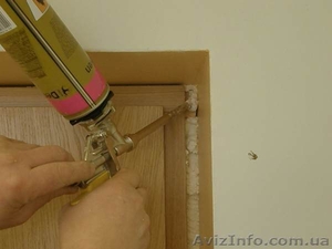 Збирання і встановлення дверей,  монтаж замків. #1359201