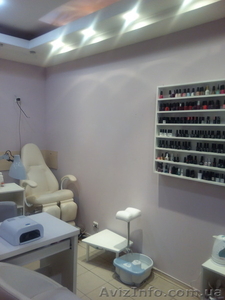 Сдам недорого помещение 30м2 с отдельным вход под магазин, салон, центр. #1359363