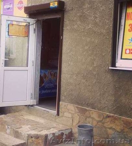 Сдам в аренду полностью магазин 40 м2,  расположеный в жилом районе ХГ. #1357656
