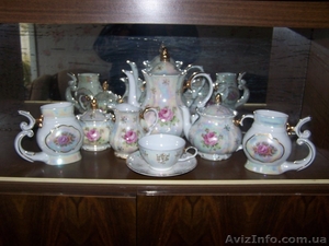 , тарелки, ложки, ножи, хлеборезка #1355393