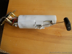 Насос топливный Ланос Lanos #1369612