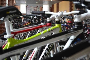 Магазин фирменных велосипедов #1390438
