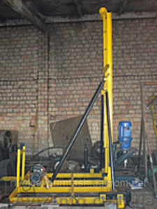 малогабаитную буровую установку #1394811