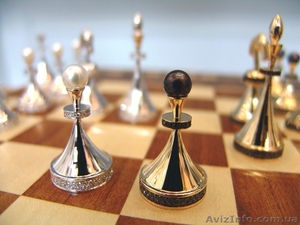 Продам Элитные шахматы( золото,  серебро,  слоновая кость,  дерево,  брилианты) #1391787