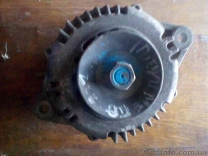 Генератор на Nissan Almera II в наявності #1390213