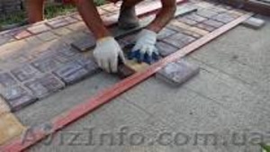 Уклaдкa тротуaрнoй плитки #1379743