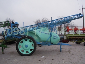 Обприскувач причіпний Berthoud Tracker 3200 #1410012