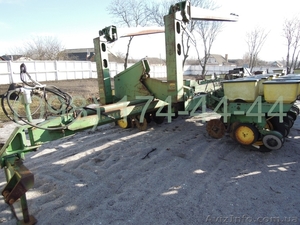 Причіпна сівалка John Deere 7000 #1410092