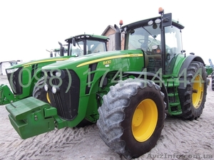 Трактор колісний John Deere 8430 #1410112