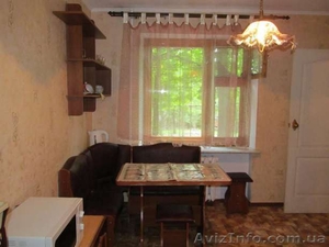 Сдам большую 1 комн. квартиру изолированную на Студенчкеской #1449229