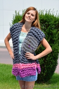 Жилет из толстой пряжи ручного прядения #1267909