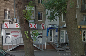 Требуются парикмахеры широкого профиля и мастер маникюра #1456573