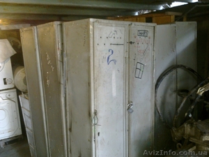Шкафы для бытовки железный  #1450907