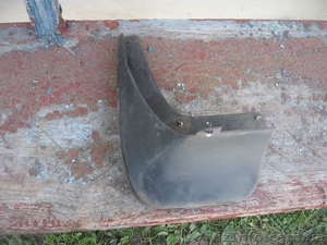 Citroen C4 04- брызговик задний левый 9403.77 продам продажа продаю #1460411