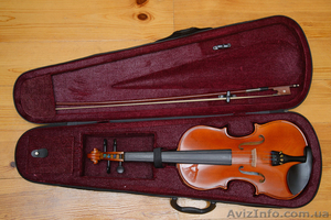 Продается скрипка из натурального дерева со смычком и футляром #1463739