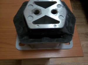 Подушка двигателя MAN #1471877