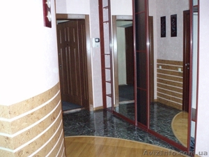 Сдам две раздельные 3-х комнатные квартиры,  м. Левобережная #1480425