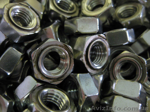Продам гайки приварные шестигранные #1477018