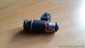  Форсунка инжектор,  бензиновая на Фольксваген Транспортер Т4        #1473422