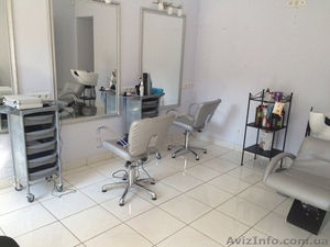 Сдам в аренду место парикмахеров и маникюр/педикюр #1483339