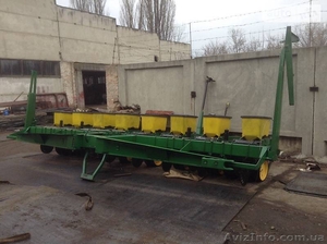 Пневматическая сеялка John Deere 7200 8 рядная  #1476869