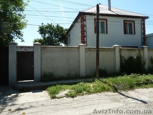 Продам дом на пер. Охотничий ,  центр р-н парка Шевченко,  общ.пл. 150 м.кв.,  2-эт #1493923