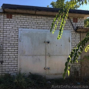 Продам гараж в районе аэропорта кооператив