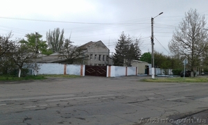 Эксклюзивная продажа территории и производственных зданий в Овидиополе. #1509664