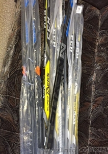 Хоккейные коньки ,  клюшки #1503938