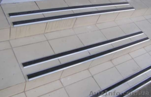 Антискользящие накладки на ступеньки #1509254