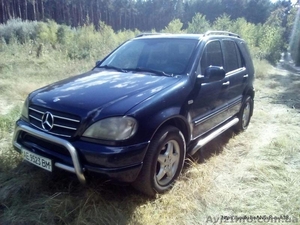 Mercedes ML320; 1999 г.;  американец;  укр. регистрация;  растаможенна100%;  автомат. #1518979