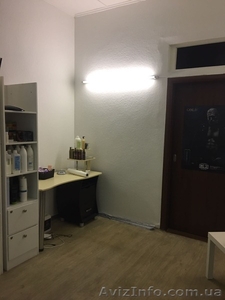 сдам место мастеру маникюра,  педикюра в Днепре в центре,  свое   #1518853