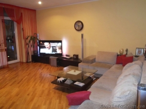 Продажа Шикарной 3к.квартиры в Центре,  Сумской Рынок. #1527621