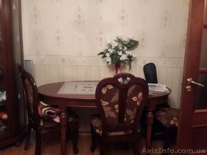 Стол и стулья для гостинной #1527243