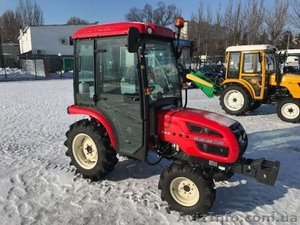 Преміальний мінітрактор Branson 2500Cab  #1534080