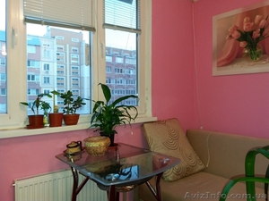 Продам 1 комнатную квартиру с капремонтом в пгт.Песочин-Мобиль #1536444