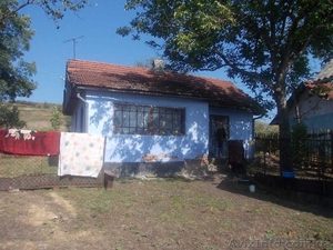 Продам хату з огородом та садом #1545258