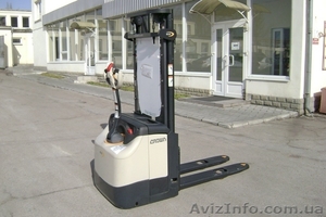 Электроштабелер Crown ES4000-1, 2 новый #1546749