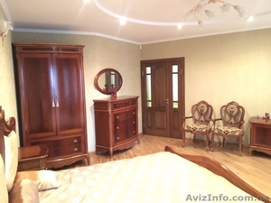 Продам элитные V.I.P. апартаменты в самом центре Ялты у моря #1585101